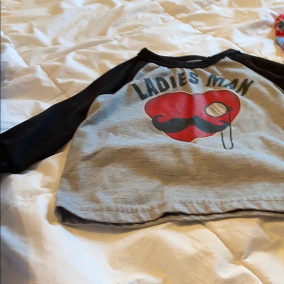 we are selling pyjamas - Picture 3 of 3